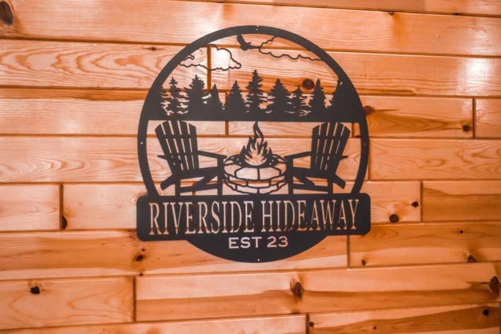 The Riverside Hideaway Vila Winamac Exterior foto